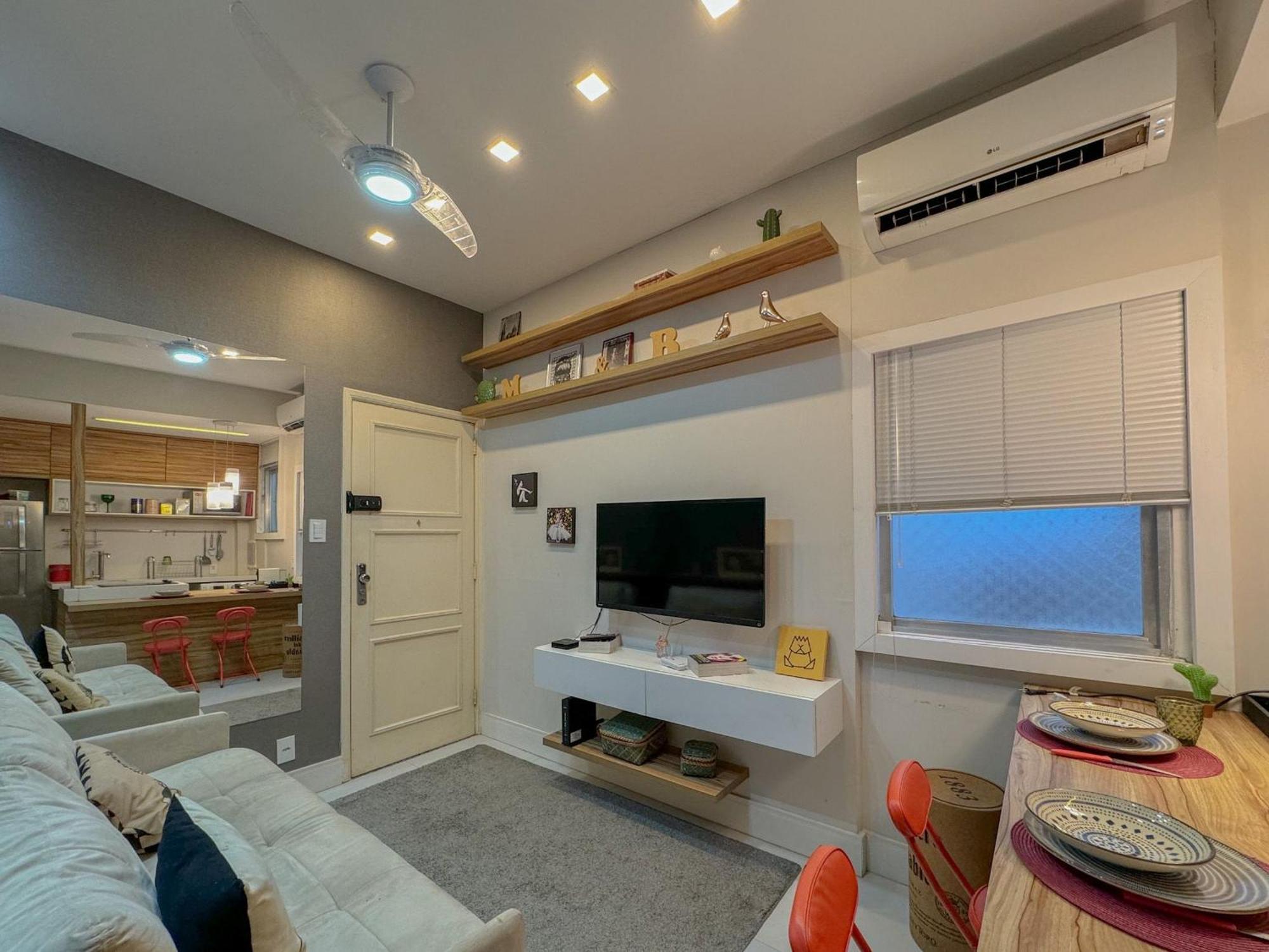 Apartamento Excelente No Leblon *