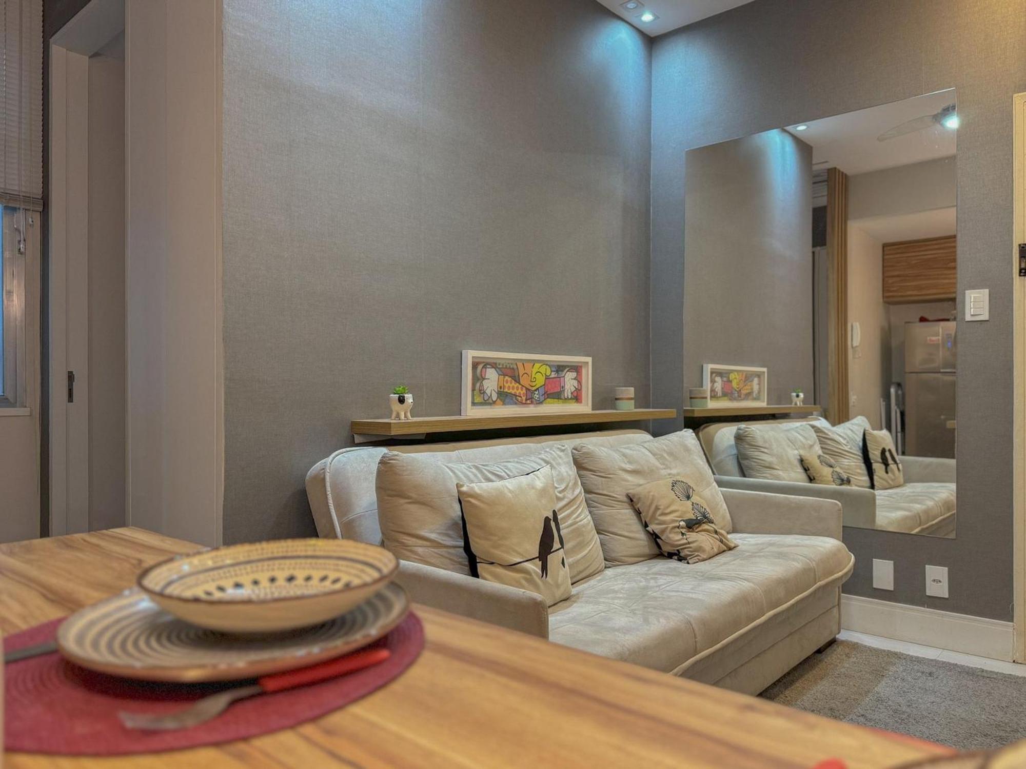 Apartamento Excelente No Leblon *